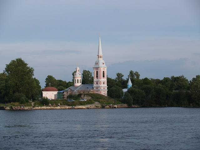 Annunciation Cathedral in Shlisselburg